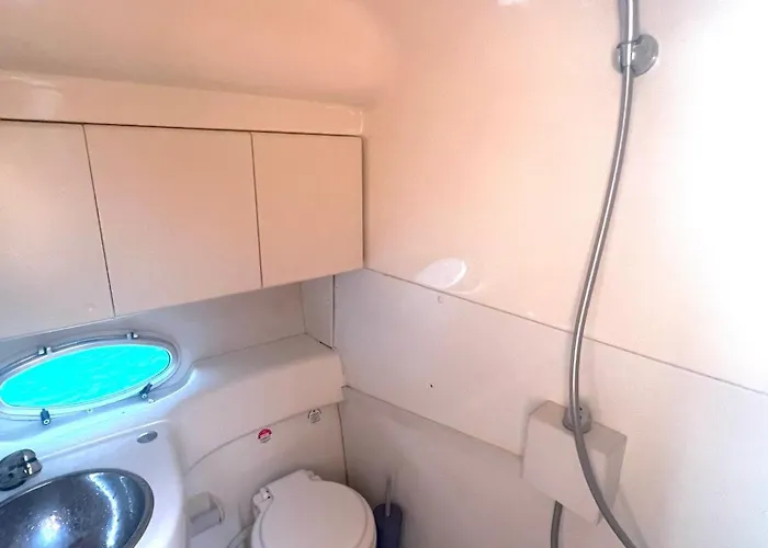 Hotel en barco Côte D'azur Sur Un Navire De Plaisance *
